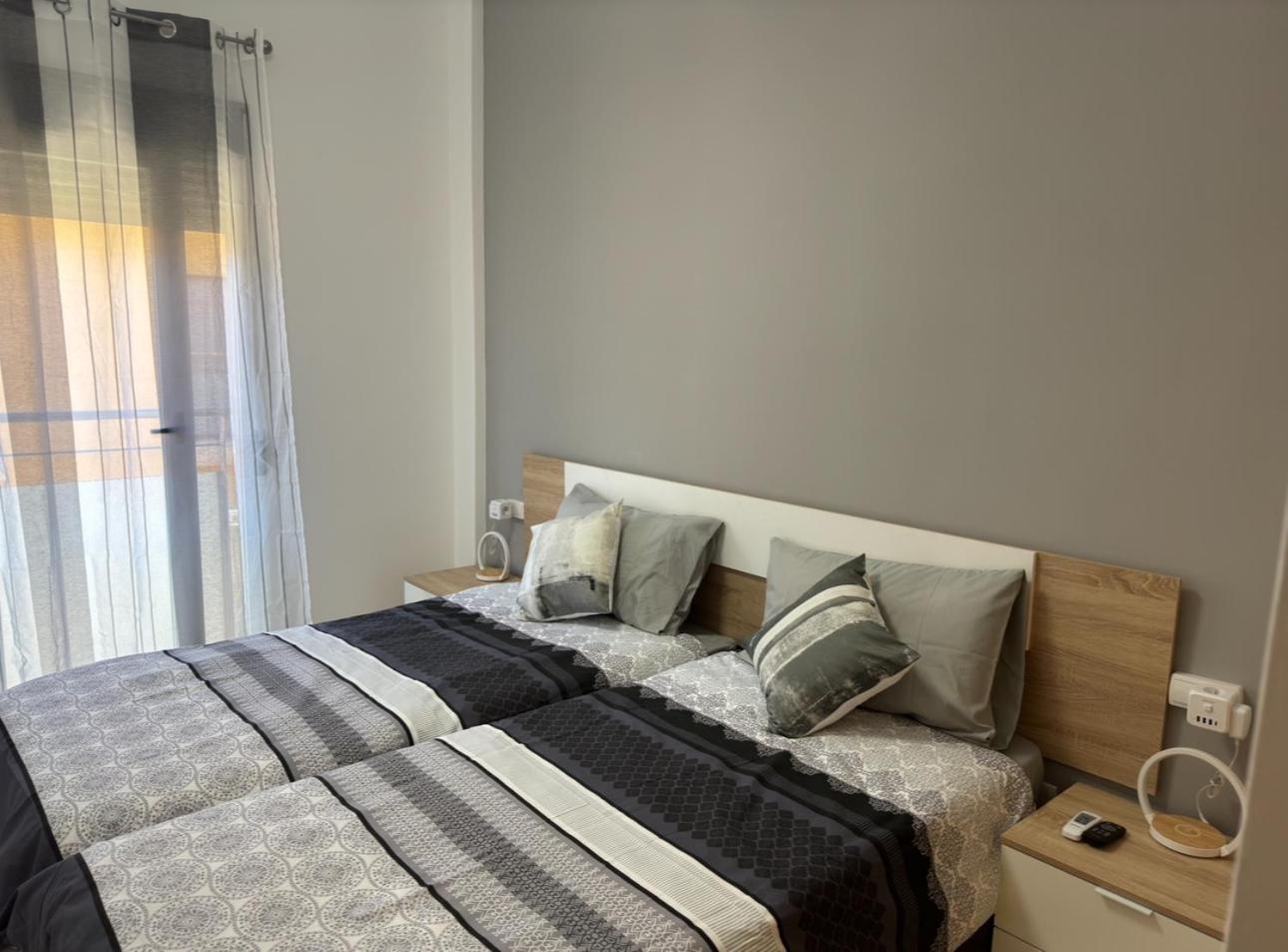 Apartamento Primera Linea De Mar Valencia Exterior foto
