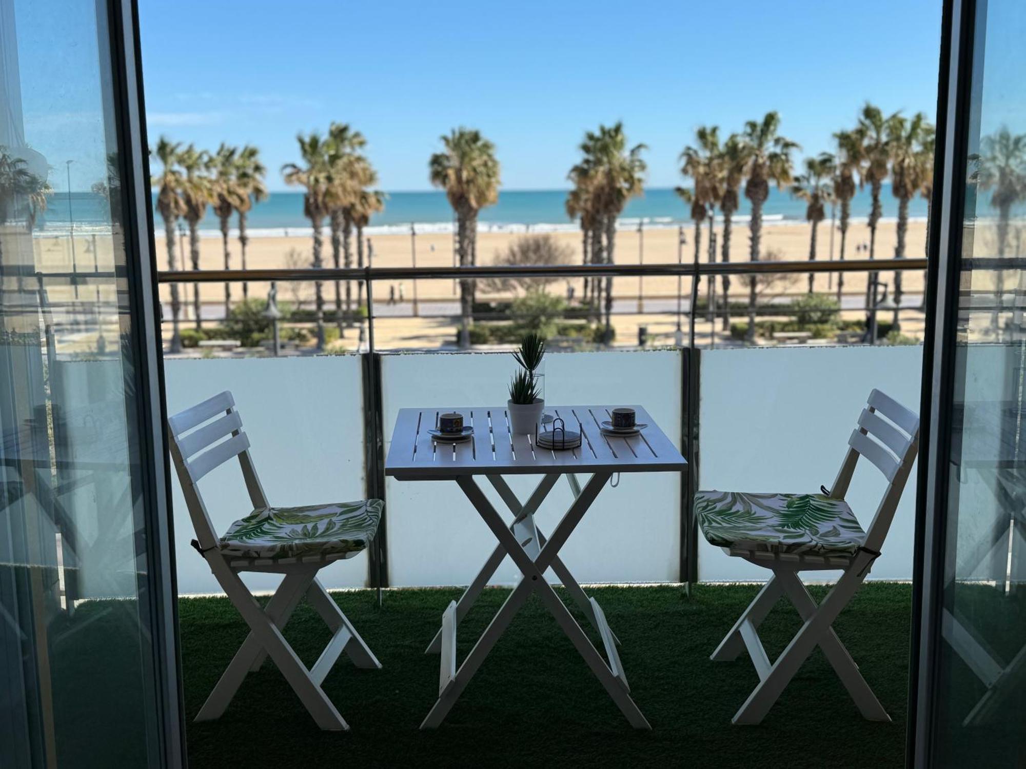 Apartamento Primera Linea De Mar Valencia Exterior foto